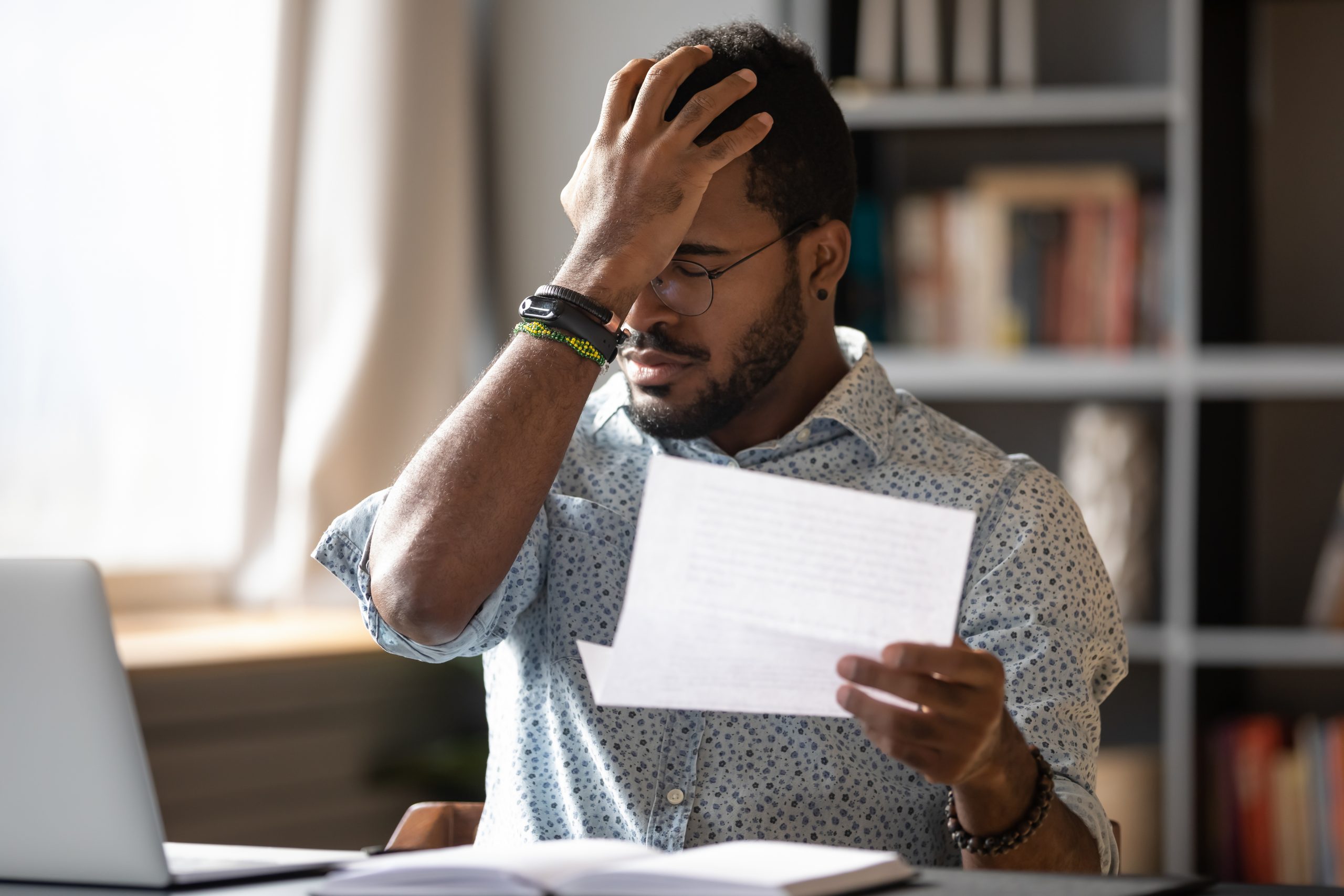 8 erros comuns sobre leis trabalhistas que toda empresa deve evitar
