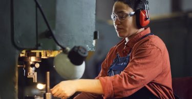 Qual a diferença entre CLT e contrato temporário?