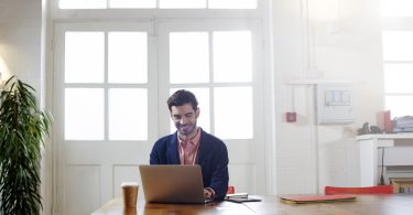 Como manter o bem-estar dos colaboradores no home office